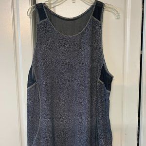 Lululemon Athletic Black and White Tank Top Sz M